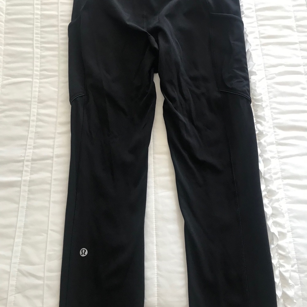 Lululemon cropped black leggings size 6